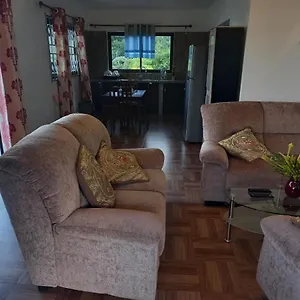Sawa Self Catering Апартаменты