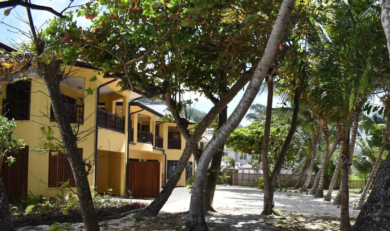 Pieds Dans L’Eau Holiday Apartments Pointe Au Sel Seychelles